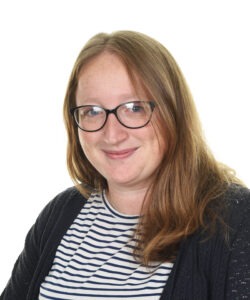 Photo of Roxanne Clements 